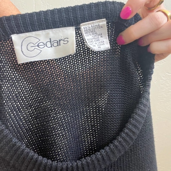 Vintage 1990's Desert Embroidered Funky Black Knit Sweater - Picture 6 of 6